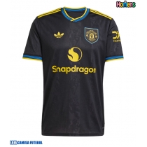 Camisa de Futebol Manchester United Benjamin Sesko #30 Equipamento Alternativo 2025-26 Manga Curta